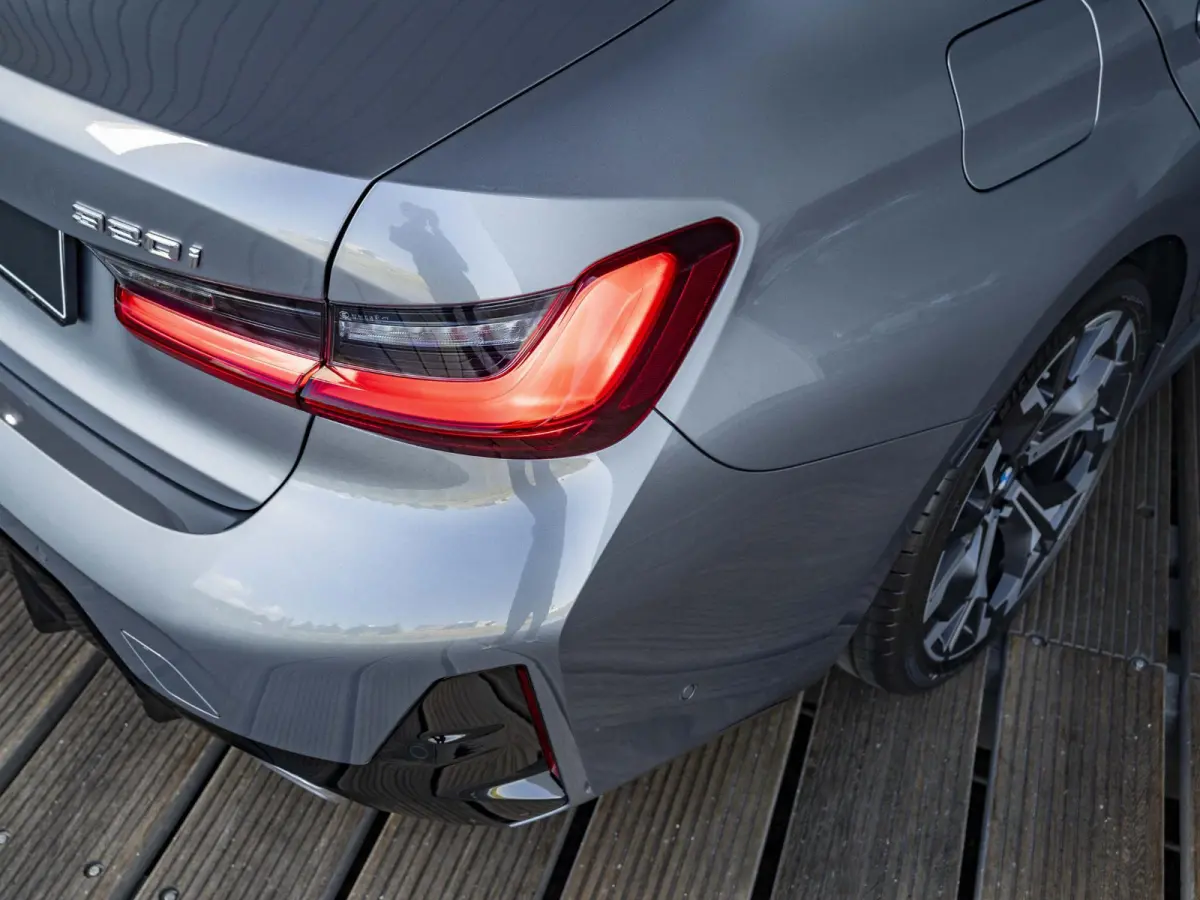 320i M Sport | Comfort Pack | Showroom Selection