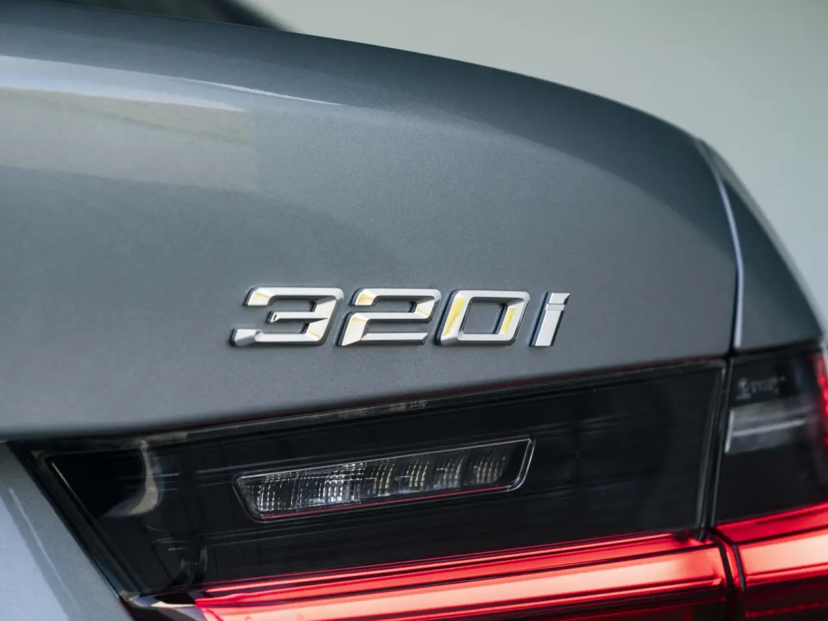 320i M Sport | Comfort Pack | Showroom Selection