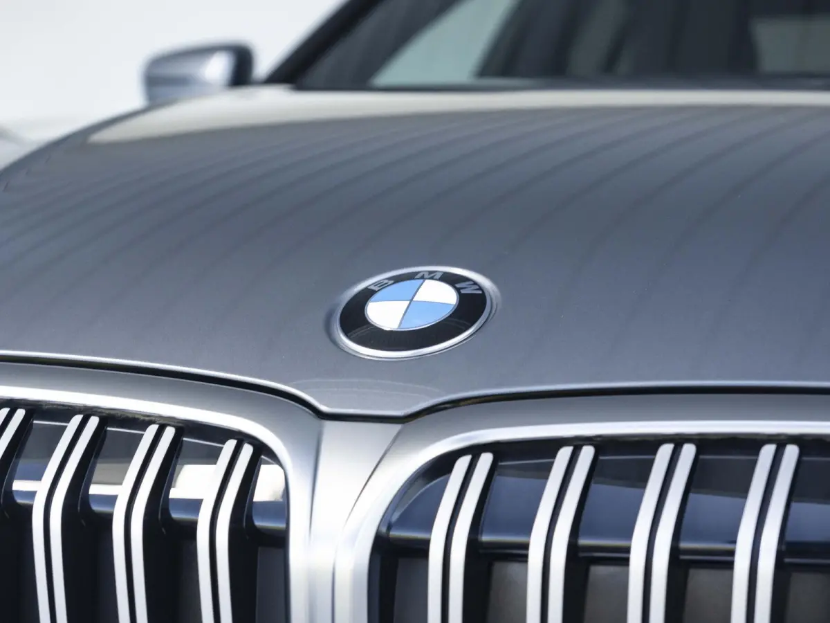 320i M Sport | Comfort Pack | Showroom Selection