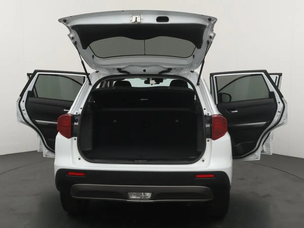 1.4 Boosterjet Select Smart Hybrid