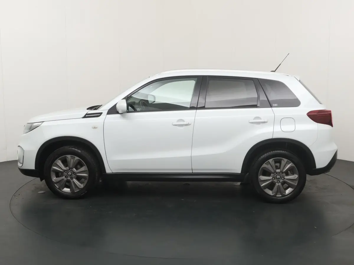 1.4 Boosterjet Select Smart Hybrid