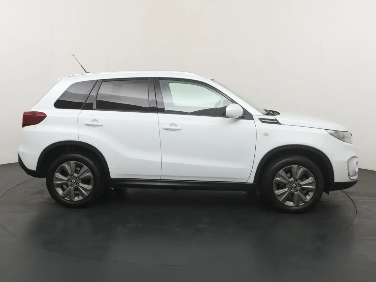 1.4 Boosterjet Select Smart Hybrid