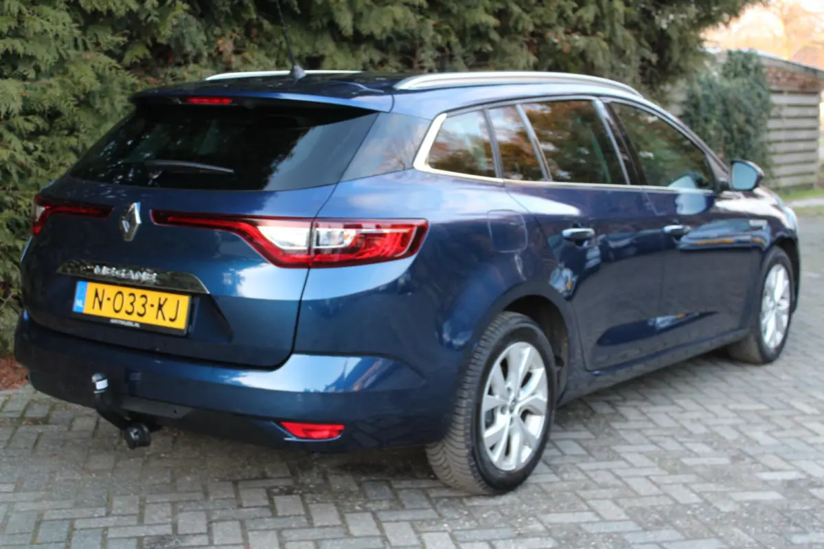 1.3 TCe Limited 140PK | AUTOMAAT | Parkeercamera | Climate Control | PDC | NAVI | Cruise Control | LMV