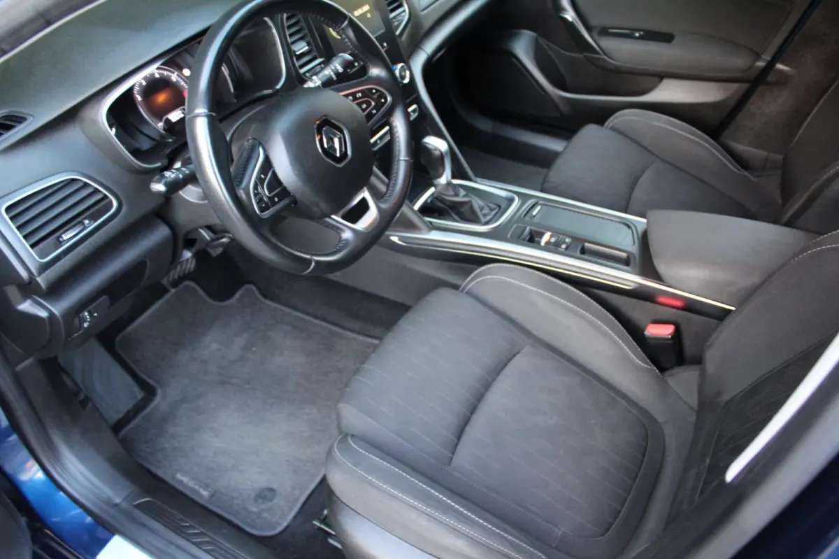 1.3 TCe Limited 140PK | AUTOMAAT | Parkeercamera | Climate Control | PDC | NAVI | Cruise Control | LMV