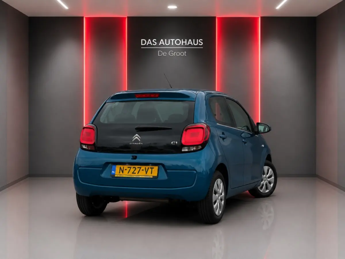 1.0 VTi 72pk Feel | NL auto | Bluetooth | Airco