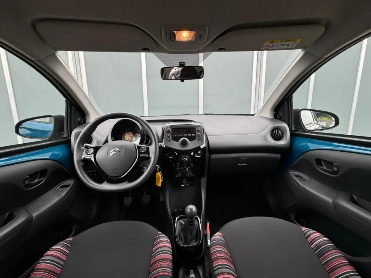 1.0 VTi 72pk Feel | NL auto | Bluetooth | Airco
