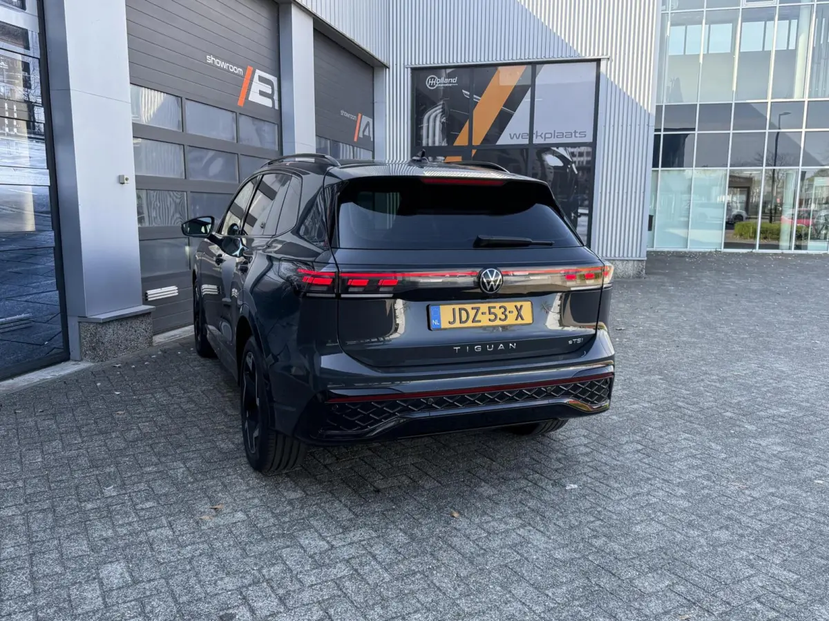 1.5 eTSI R-Line Edition|360cam|ACC|Massage|Sfeerverlichting
