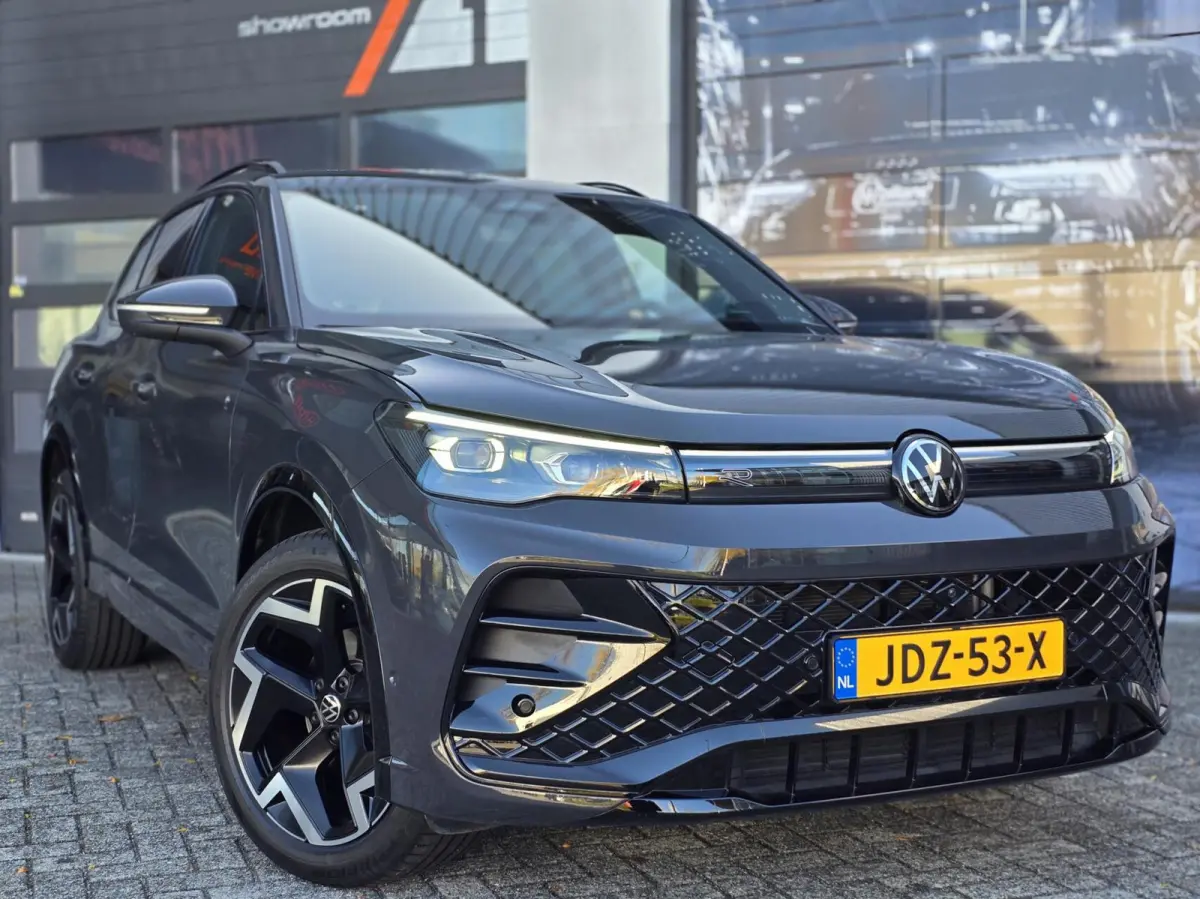 1.5 eTSI R-Line Edition|360cam|ACC|Massage|Sfeerverlichting