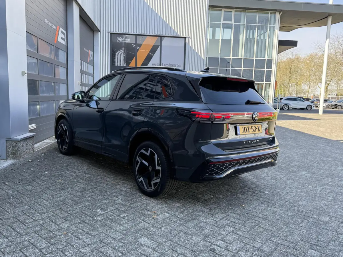 1.5 eTSI R-Line Edition|360cam|ACC|Massage|Sfeerverlichting