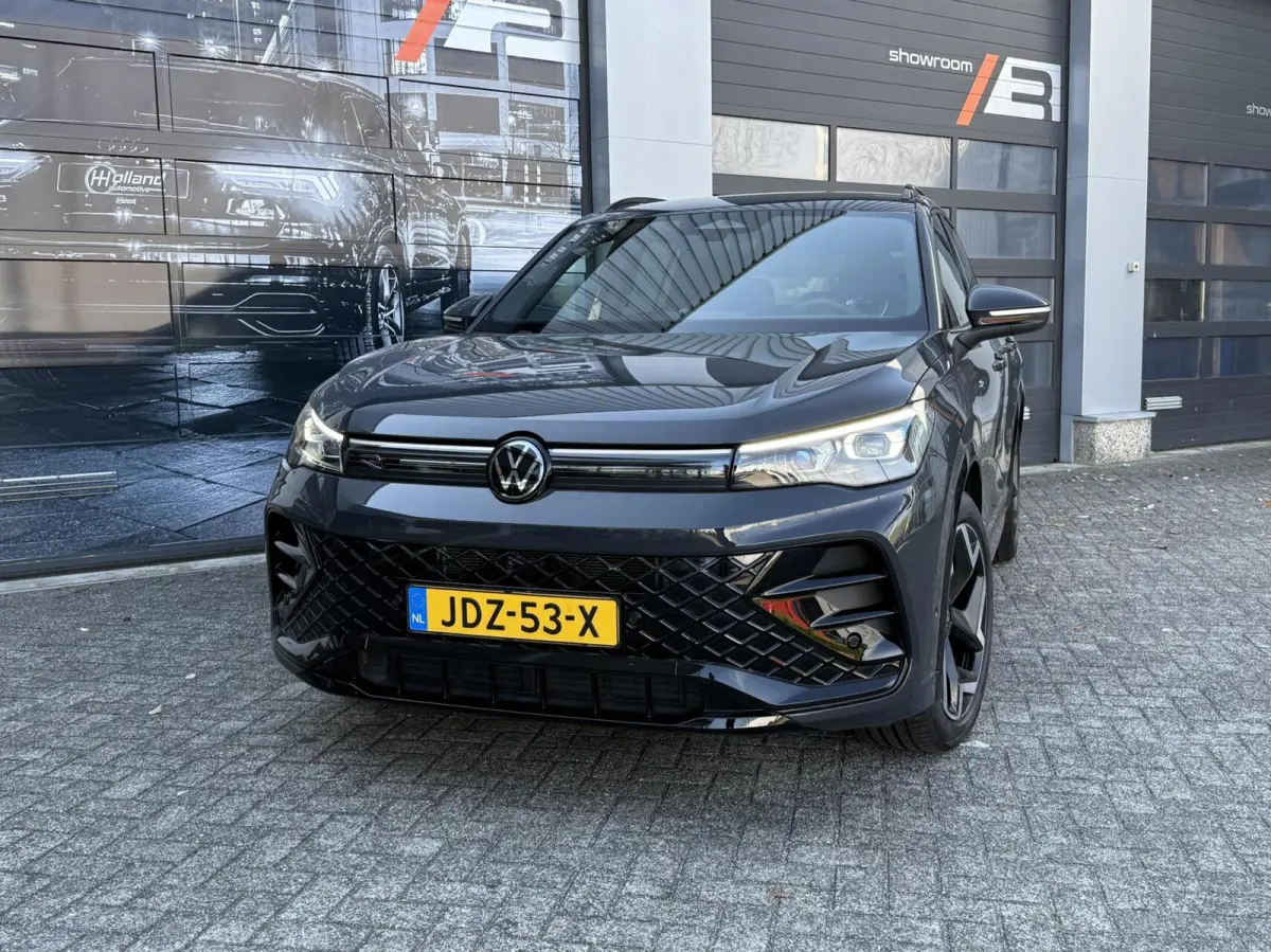 1.5 eTSI R-Line Edition|360cam|ACC|Massage|Sfeerverlichting