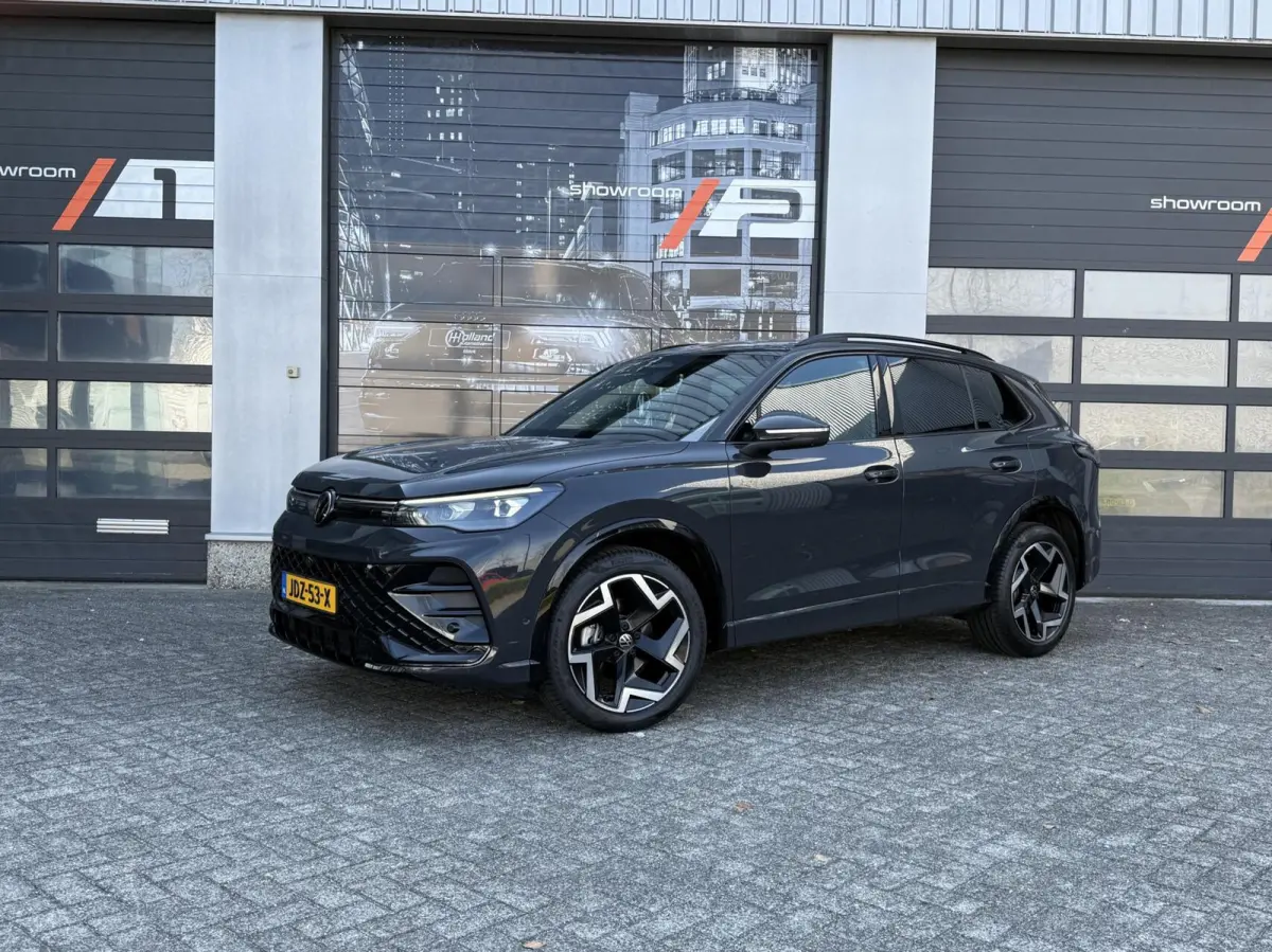 1.5 eTSI R-Line Edition|360cam|ACC|Massage|Sfeerverlichting