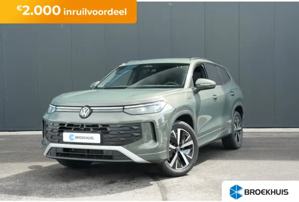 Life Edition | Trekhaak inklapbaar | 'App-Connect' draadloze smartphone integratie | Automatische afstandsregeling (Adaptive Cruise Control) | Buitenspiegels elektrisch instel-, verwarm- en 