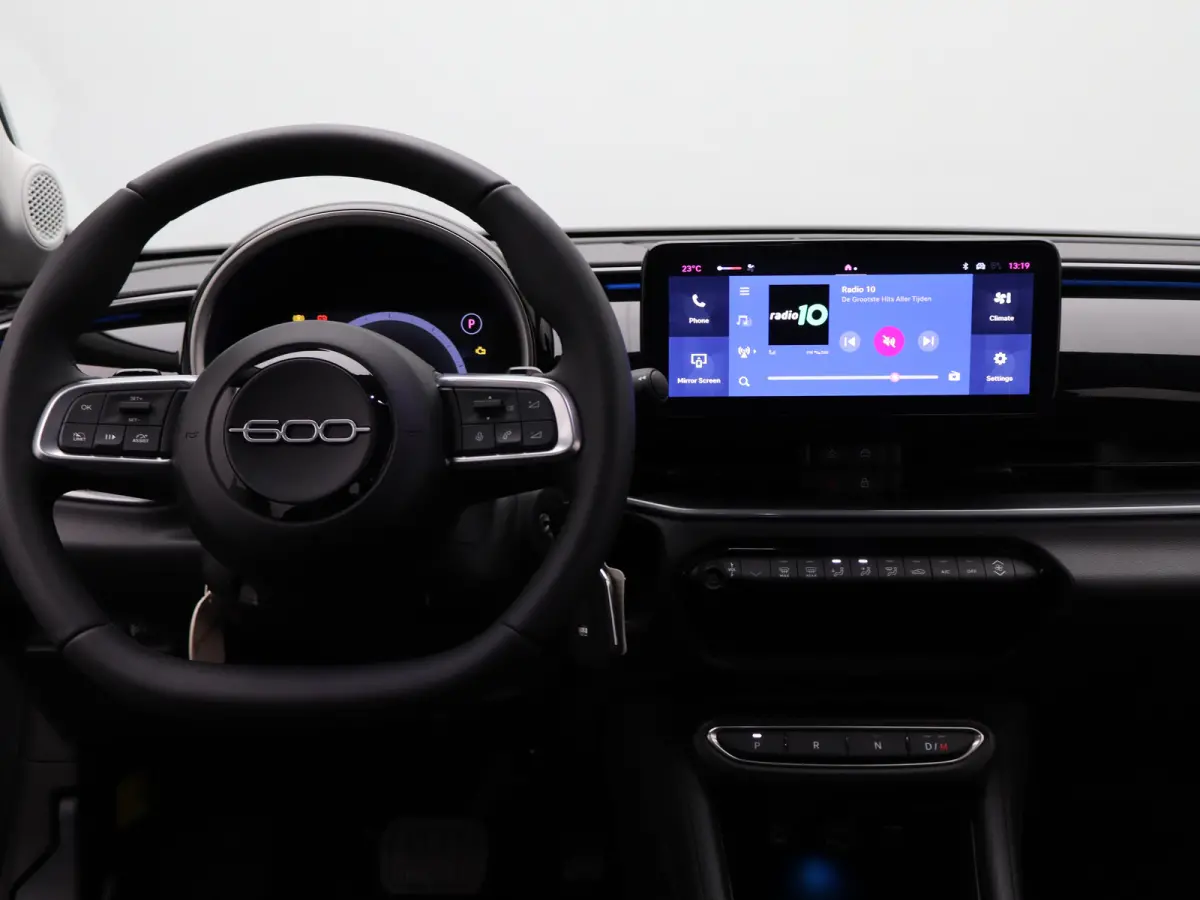 1.2 Hybrid Urban Limited Black Edition Cruise Control | Ambient Light | Climate Control | Parkeersensoren
