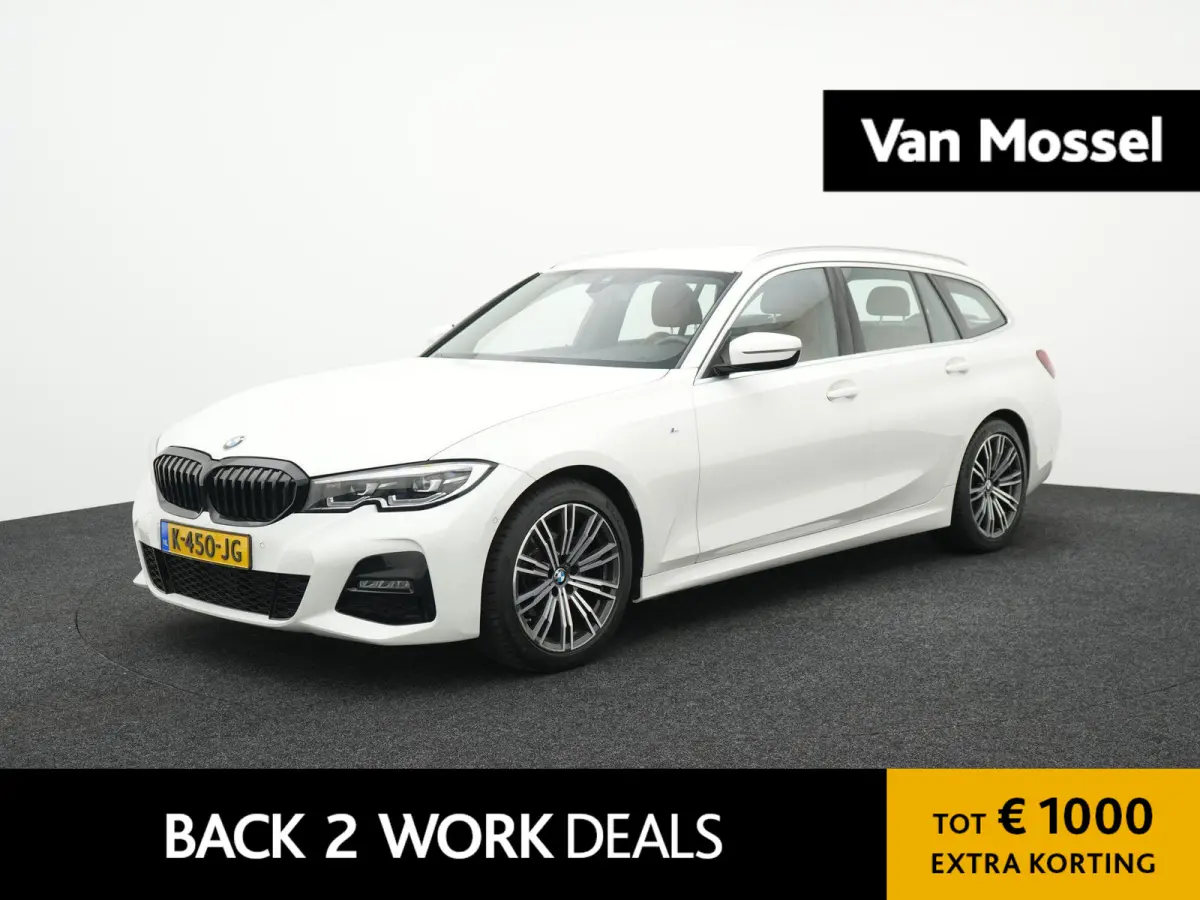 318i High Executive Edition | M-Sport Pakket | Apple/Android Play | Cruise | Camera | Keyless | LED | Leder | Navi | Parking Pack | Audio Media Pack | 12 Maand BOVAG Garantie! |