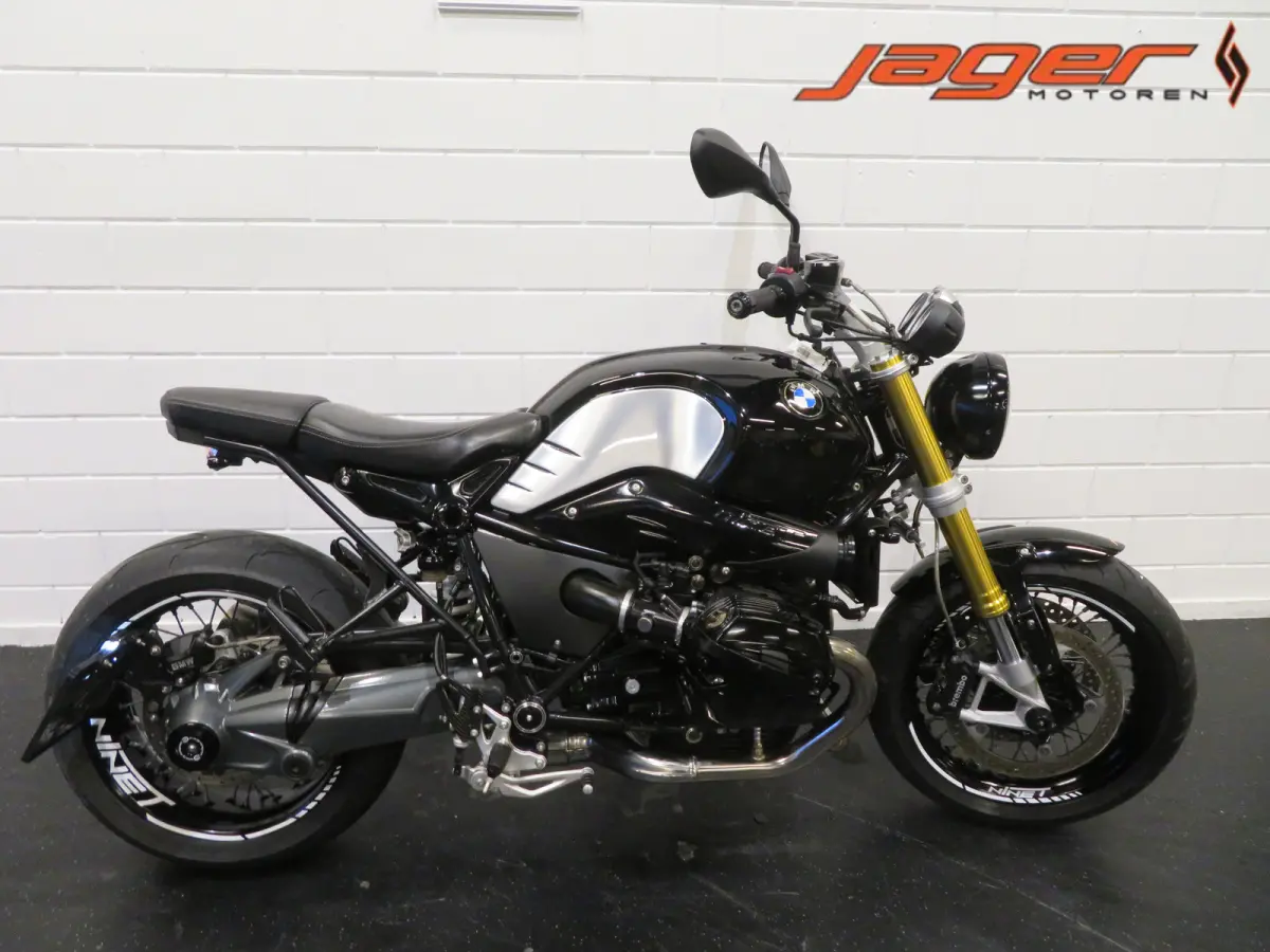 BMW R nine T 2014 Benzine Onbekend leasen