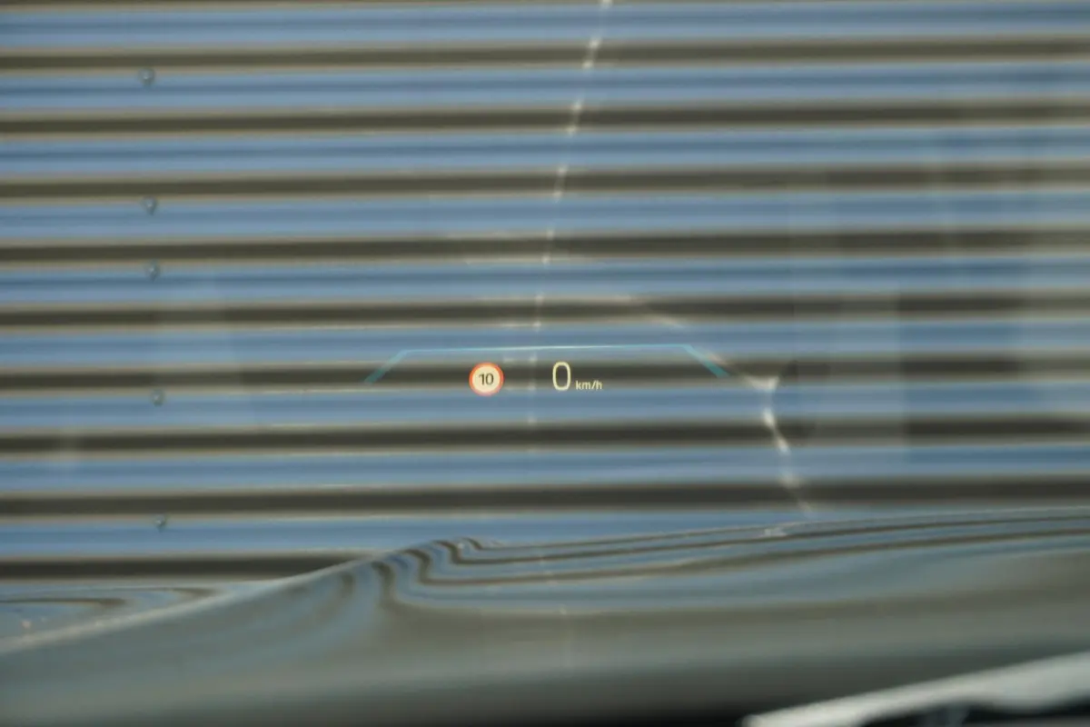 330e Elektrisch verstelbare Stoelen | M Sportpakket | Head Up Display |