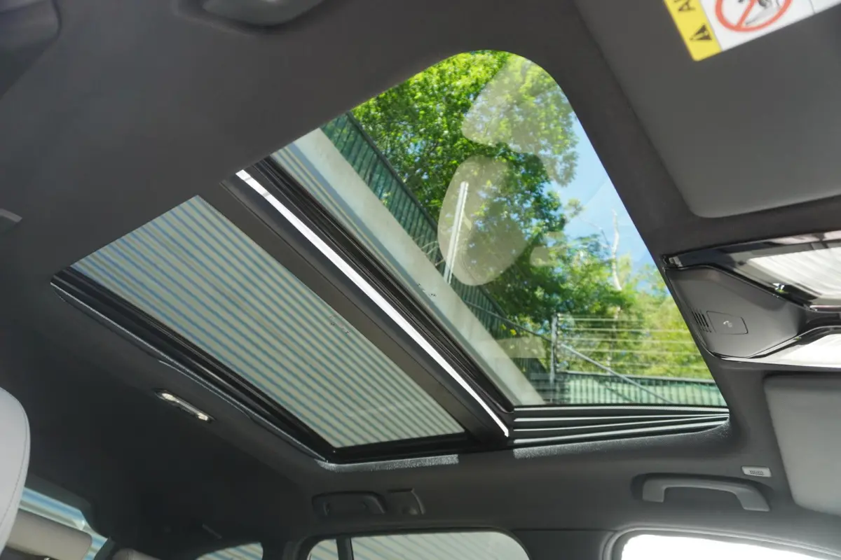 330e Elektrisch verstelbare Stoelen | M Sportpakket | Head Up Display |