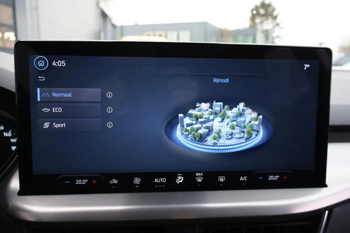 1.0 Hybrid Titanium 1e Eigenaar | Volledig Onderh | NL-Auto | BTW | Camera | Navi | ACC | Carplay | Driver Assist Pack | DAB | Full Led | Keyless