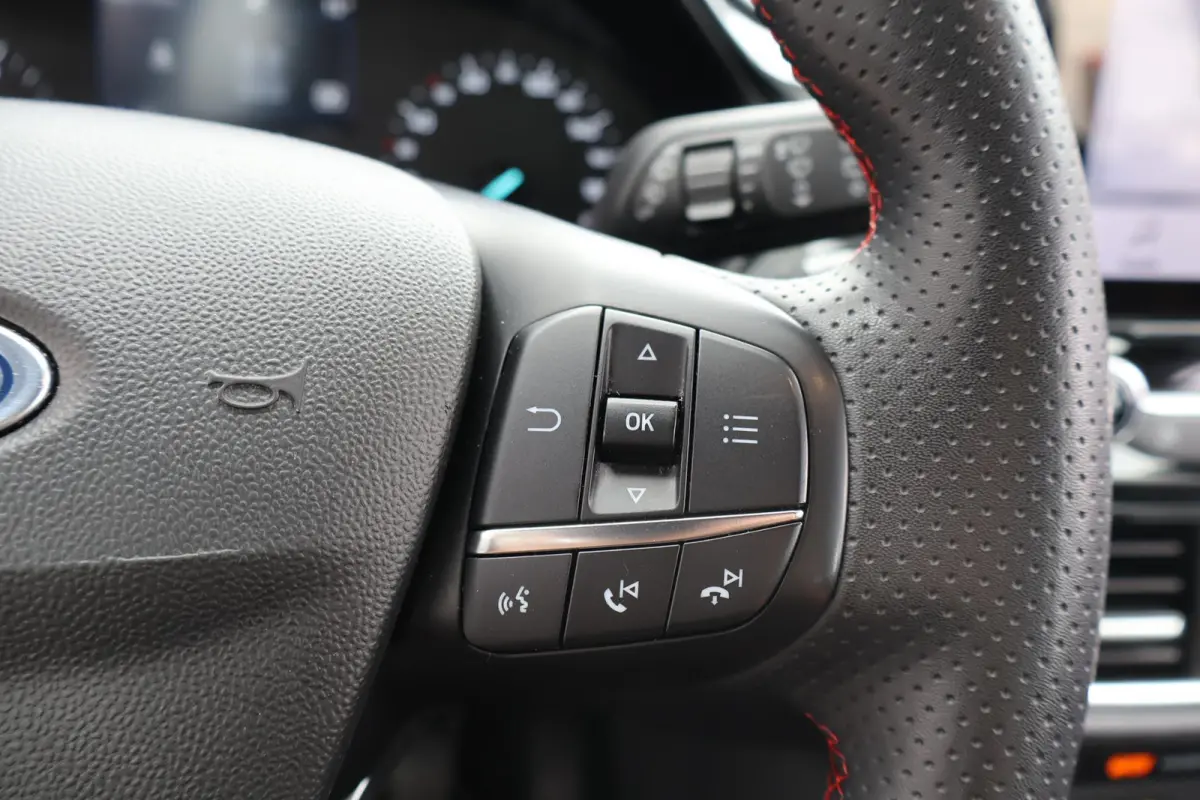 1.0 Hybrid ST-Line 1e Eigenaar | Volledig Onderh | NL-Auto | BTW | Carplay | Navi by app | Cruise | LED | Donkere Hemel | Keyless | DAB | PDC | Start/Stop | Hill-Hold