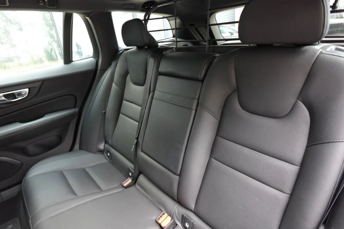 2.0 T8 Twin Engine AWD Inscription PANO KEYLESS