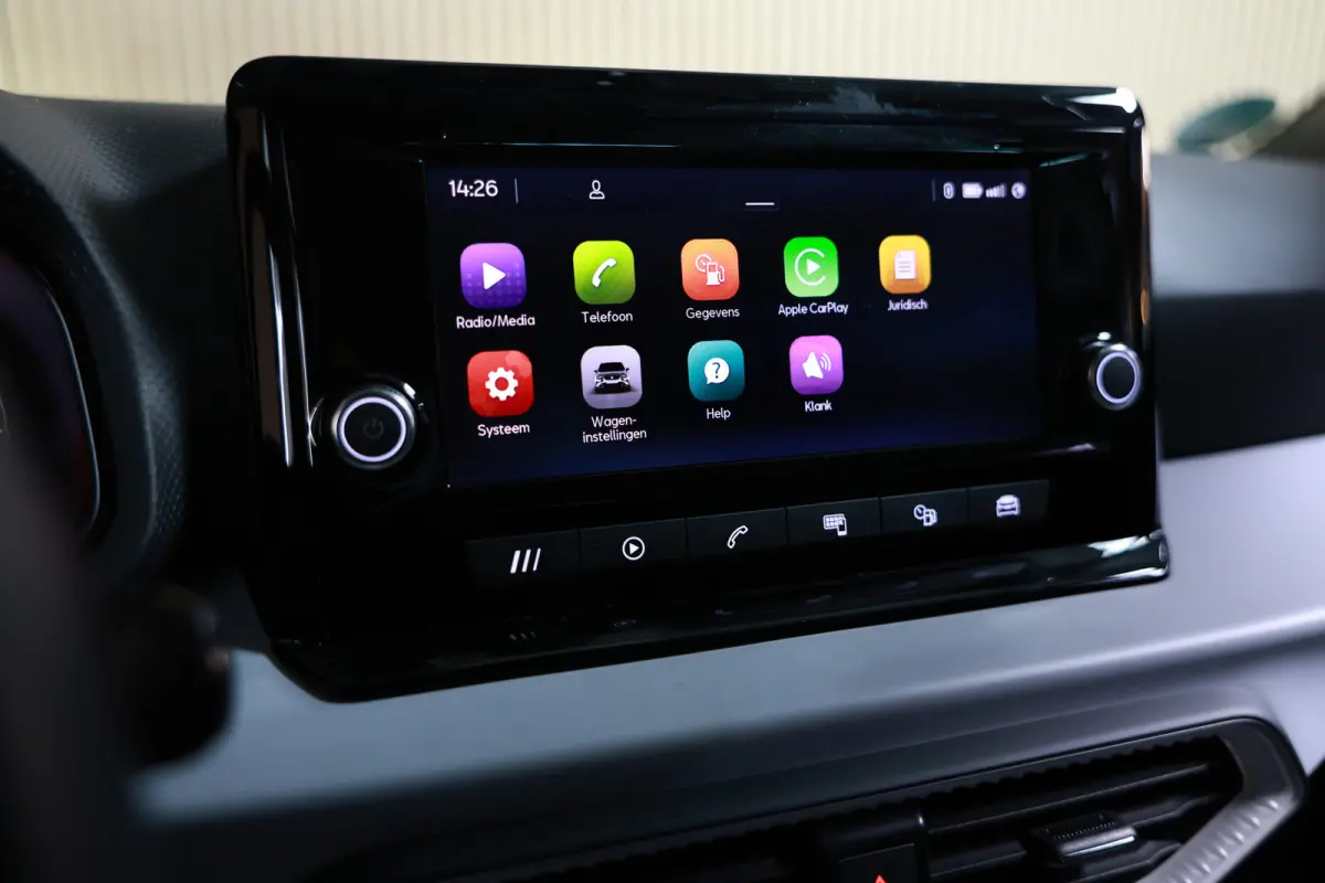 1.0 TSI Style FR X uitv. CARPLAY PDC NAVI CLIMA STOELVW "23