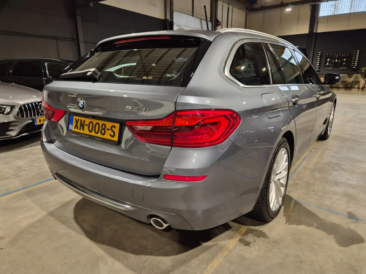 530i High Executive Edition - Panoramadak - HeadUp - Adapt Cruise - Ambiancelight - Memorystoel