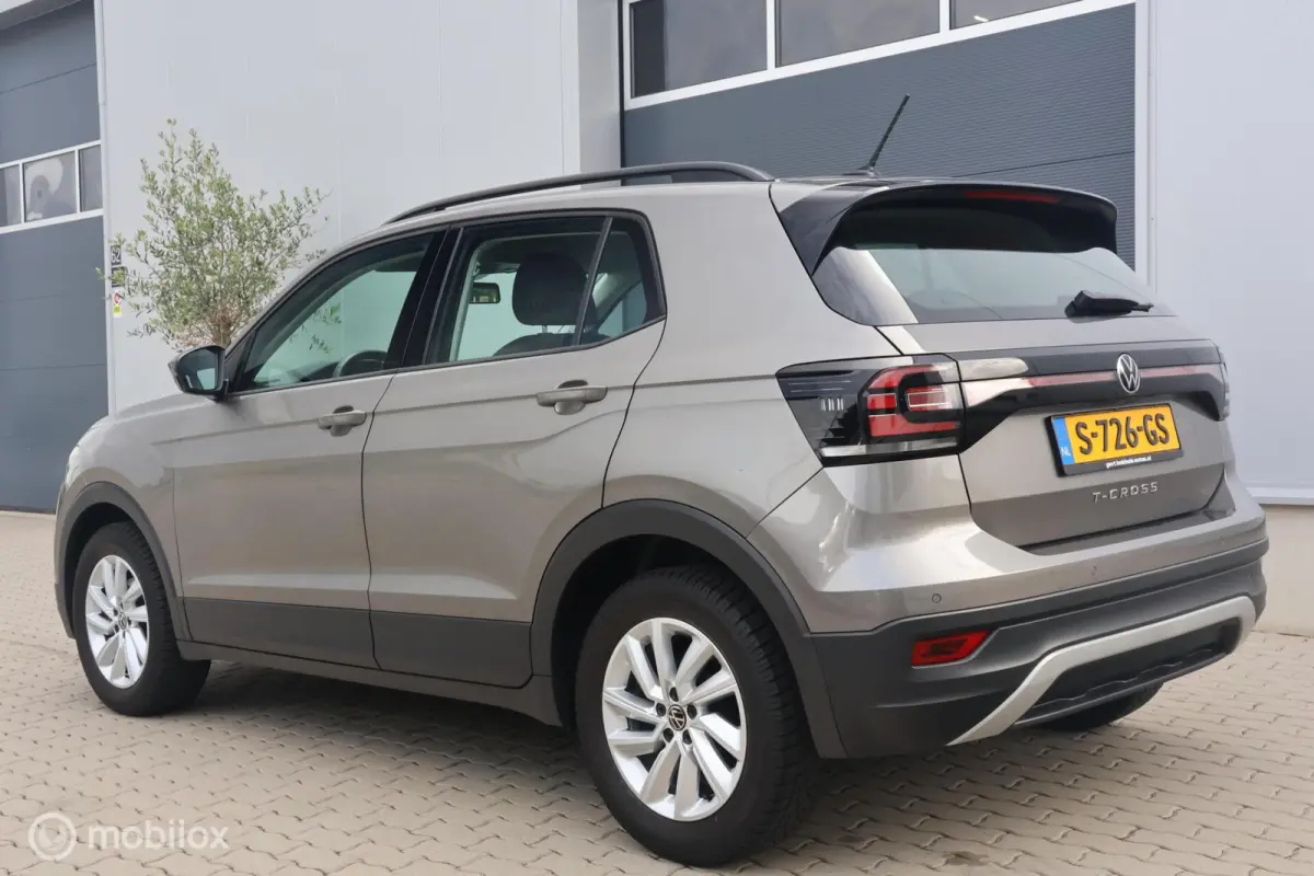 1.0 TSI | Carplay I DAB