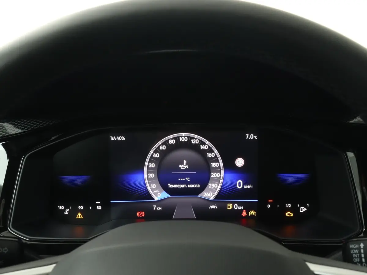 1.0 TSI Life Edition 95 PK | Draadloze Apple carplay | Achteruitrijcamera  | Parkeersensoren | Travel Assist | LED Verlichting | 15" inch "Essex" LMV |