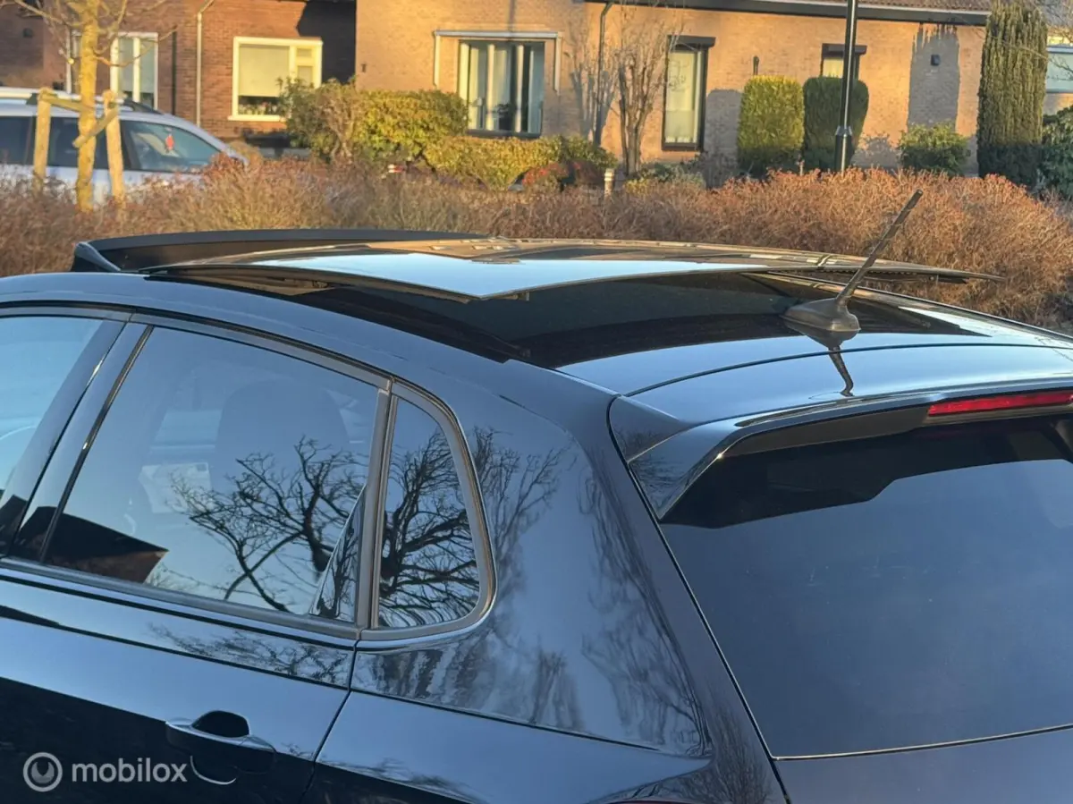 GTI2.0 TSI 200PK /ACC/CARPLAY/PANO/CAMERA/DO