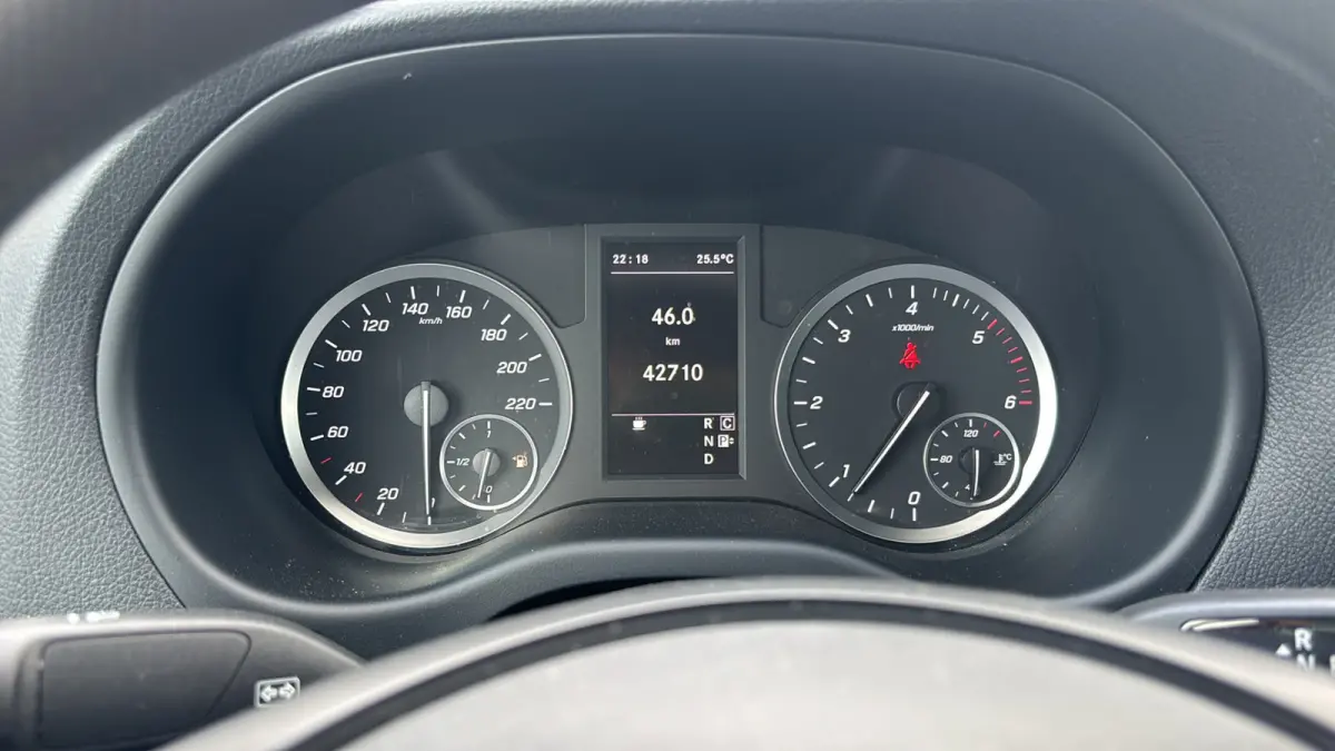 114 1.9 CDI Automaat L2H1 Achterklep Climate Control Cruise Control Trekhaak Carplay Camera
