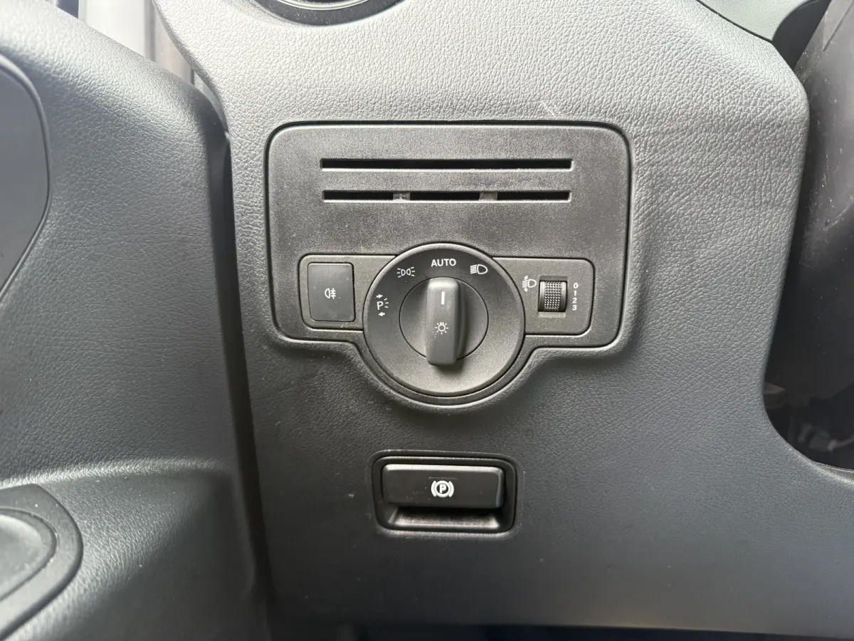 114 1.9 CDI Automaat L2H1 Achterklep Climate Control Cruise Control Trekhaak Carplay Camera