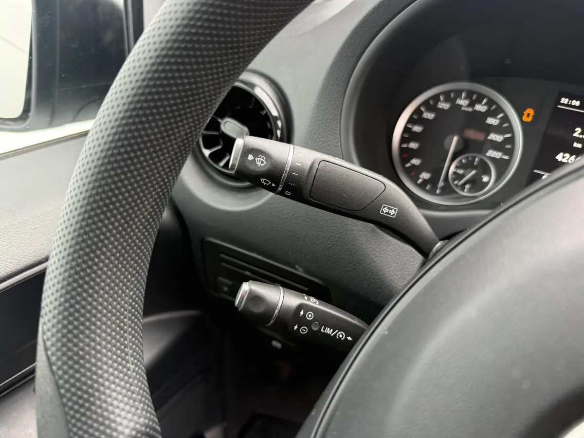 114 1.9 CDI Automaat L2H1 Achterklep Climate Control Cruise Control Trekhaak Carplay Camera