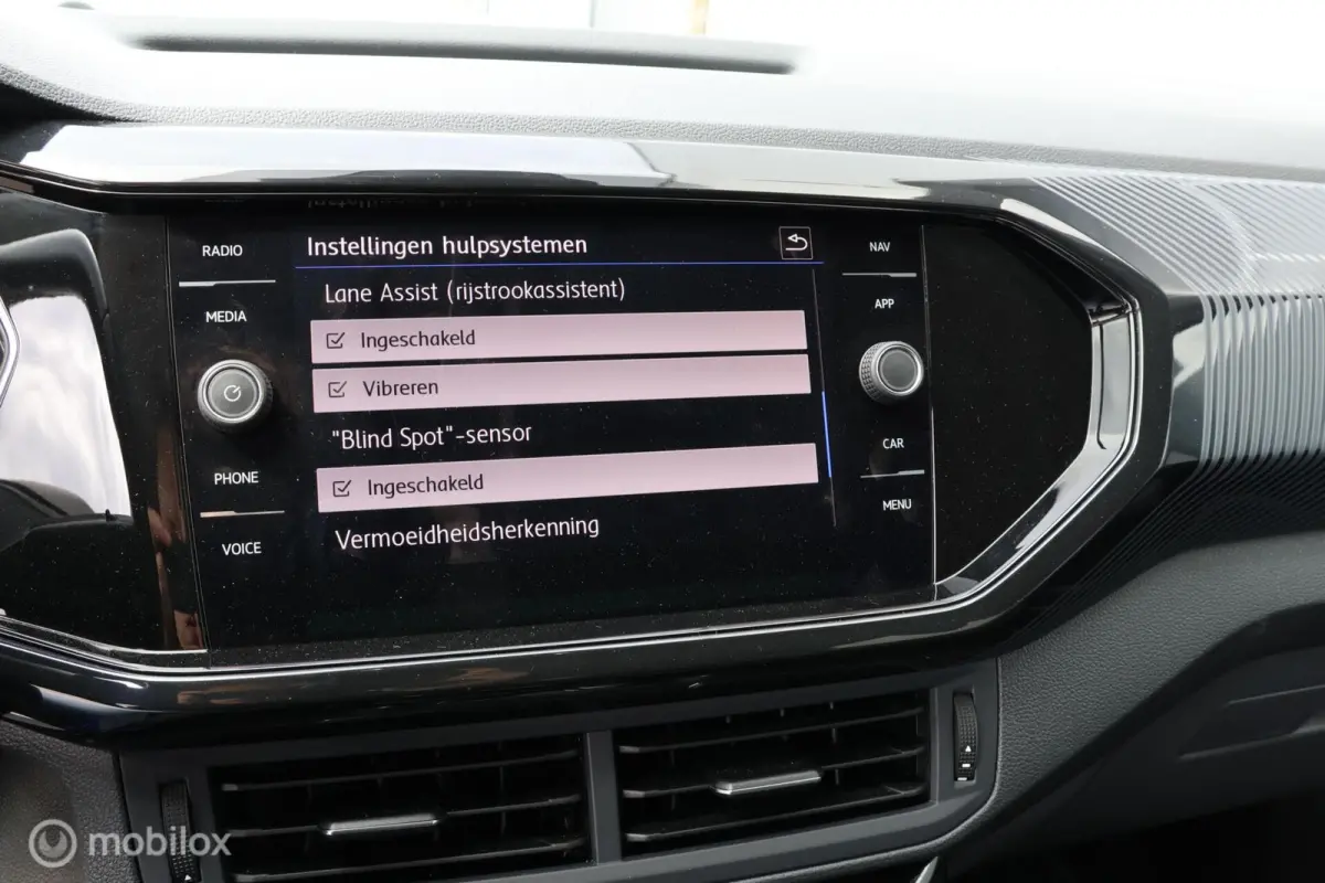 1.0 TSI DSG I LED I Camera I Trekhaak I Navigatie
