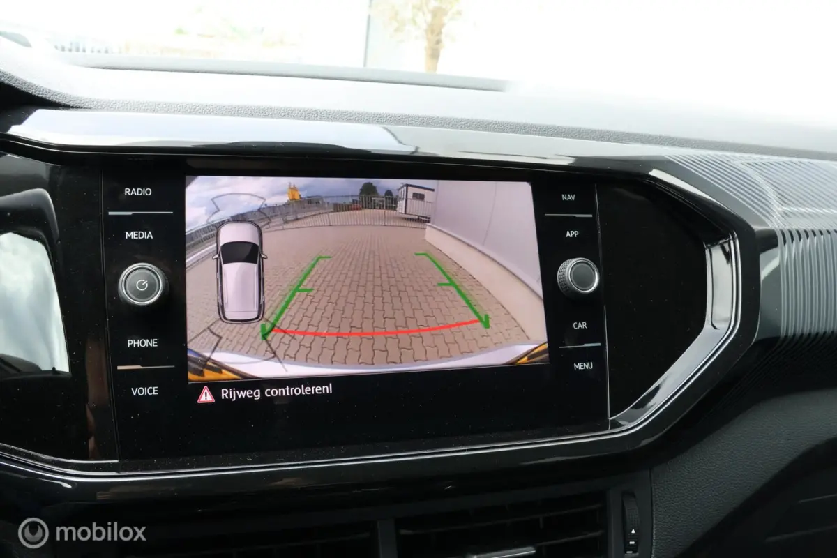 1.0 TSI DSG I LED I Camera I Trekhaak I Navigatie