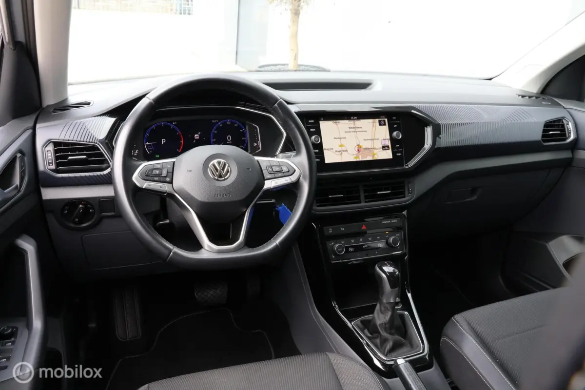 1.0 TSI DSG I LED I Camera I Trekhaak I Navigatie