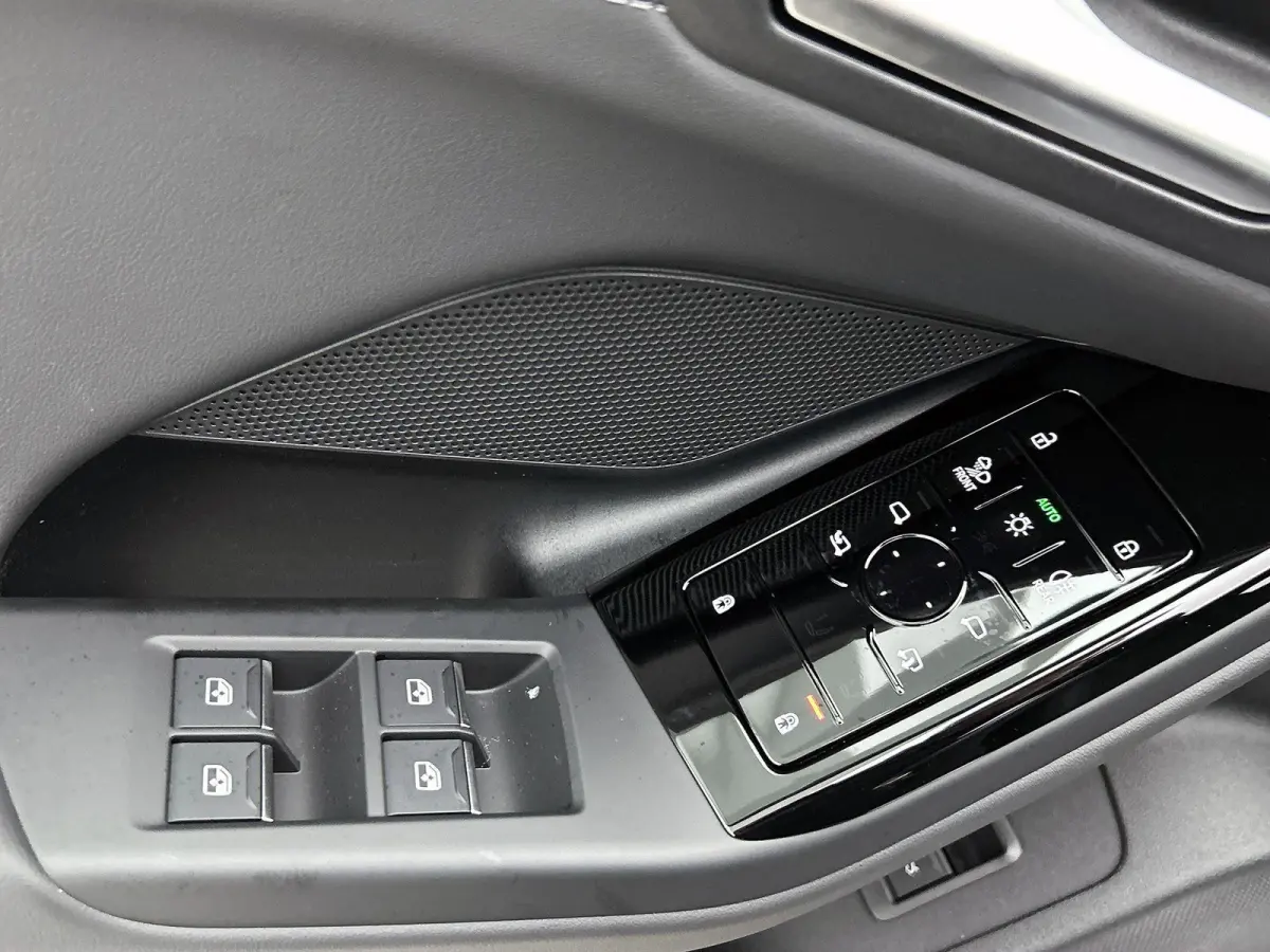 Advanced edition 83 kWh 286 PK | Navigatie | 360 Camera | Audi drive select | Adaptive cruise control | Warmtepomp | Elektrische achterklep | Comfortsleutel | Audi virtual cockpit plus |  Pa
