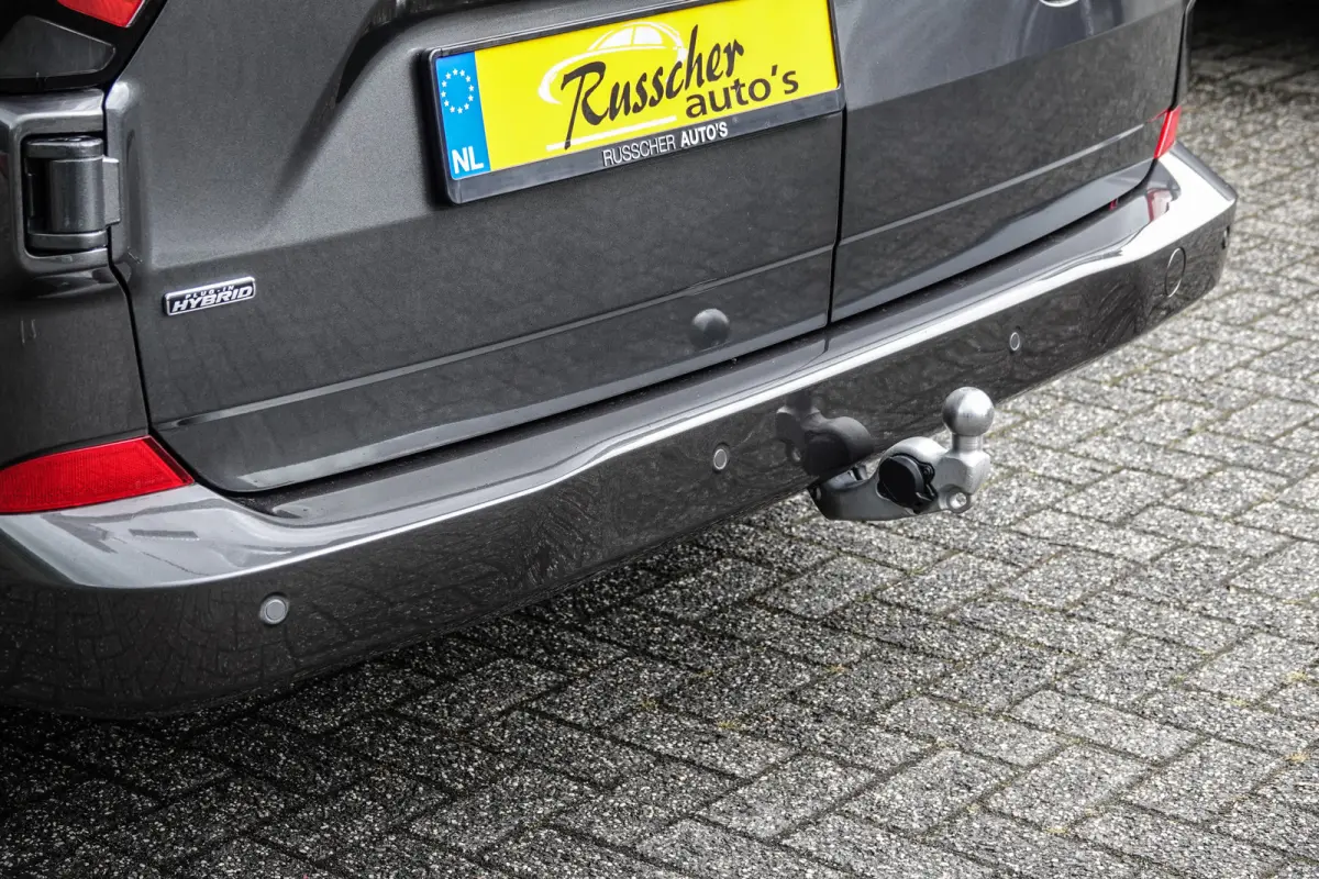 L2H1 Dubbel Cabine 2.5PHEV 233Pk Aut. | Limited | Plug In Hybrid | 360° Camera | 2x Schuifdeur | Spoilerpack | 19'' | Magnetic Grey