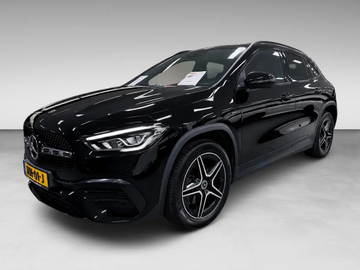 250 e AMG Limited SOH-TEST/PANO/SFEERVERL/NAVI/DAB/LED/V-COCKPIT/CARPLAY///