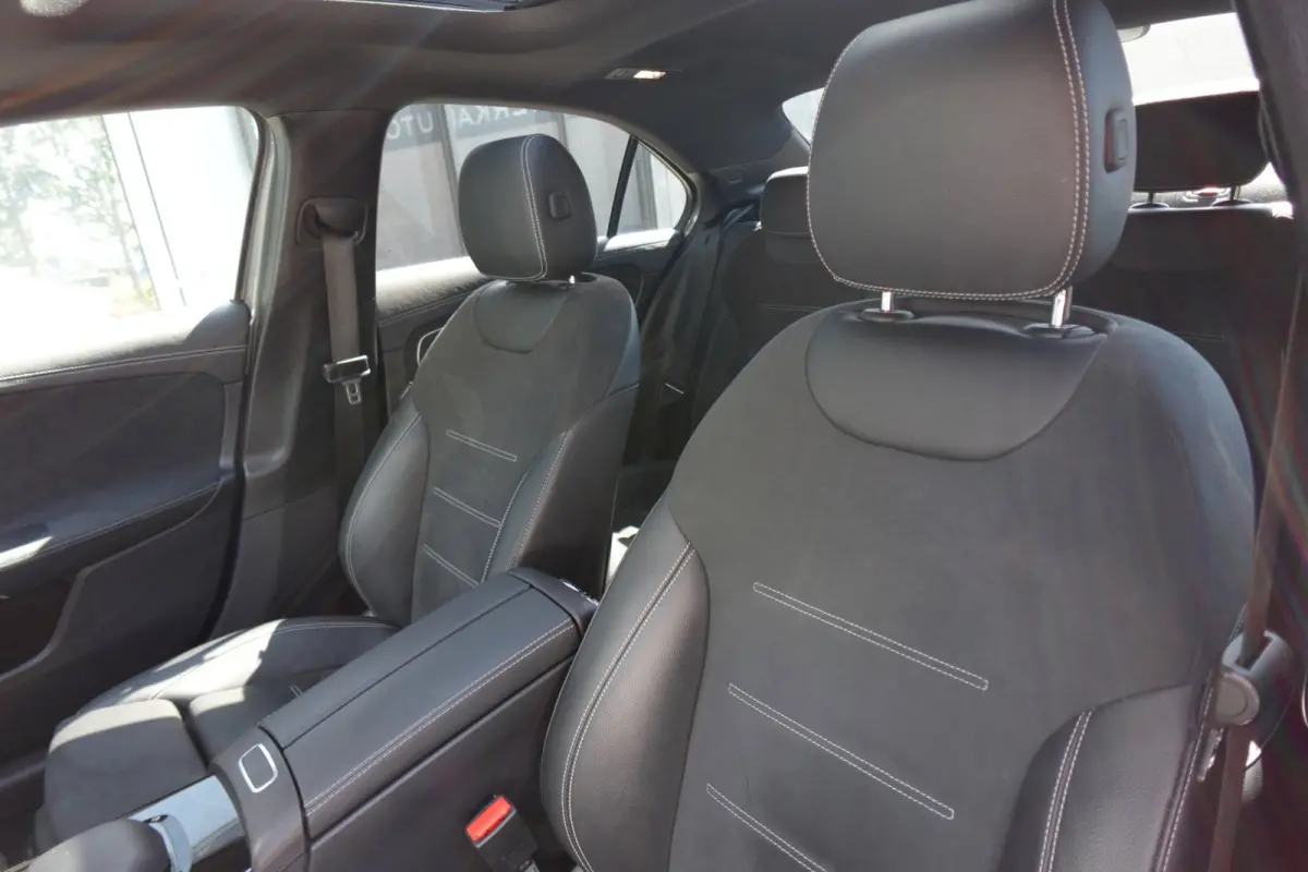 250 e Business Solution AMG PANO HUD CAM