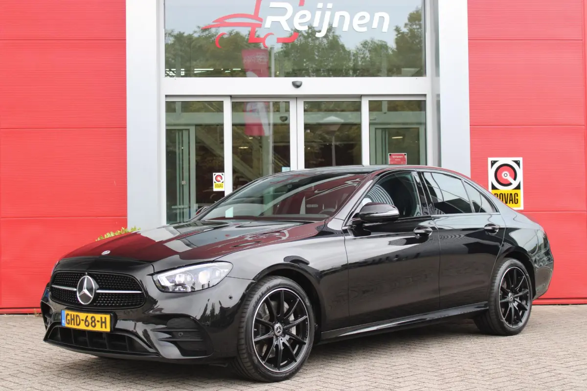 300e 320PK BUSINESS SOLUTION AMG NIGHT EDITION | MULTISPAAKS AMG VELGEN | 360° CAMERA | | TREKHAAK | MULTIBEAM MATRIX LED KOPLAMPEN | LED ACHTERLICHTEN | ELEKTRISCH VERSTELBARE VOORSTOELEN 