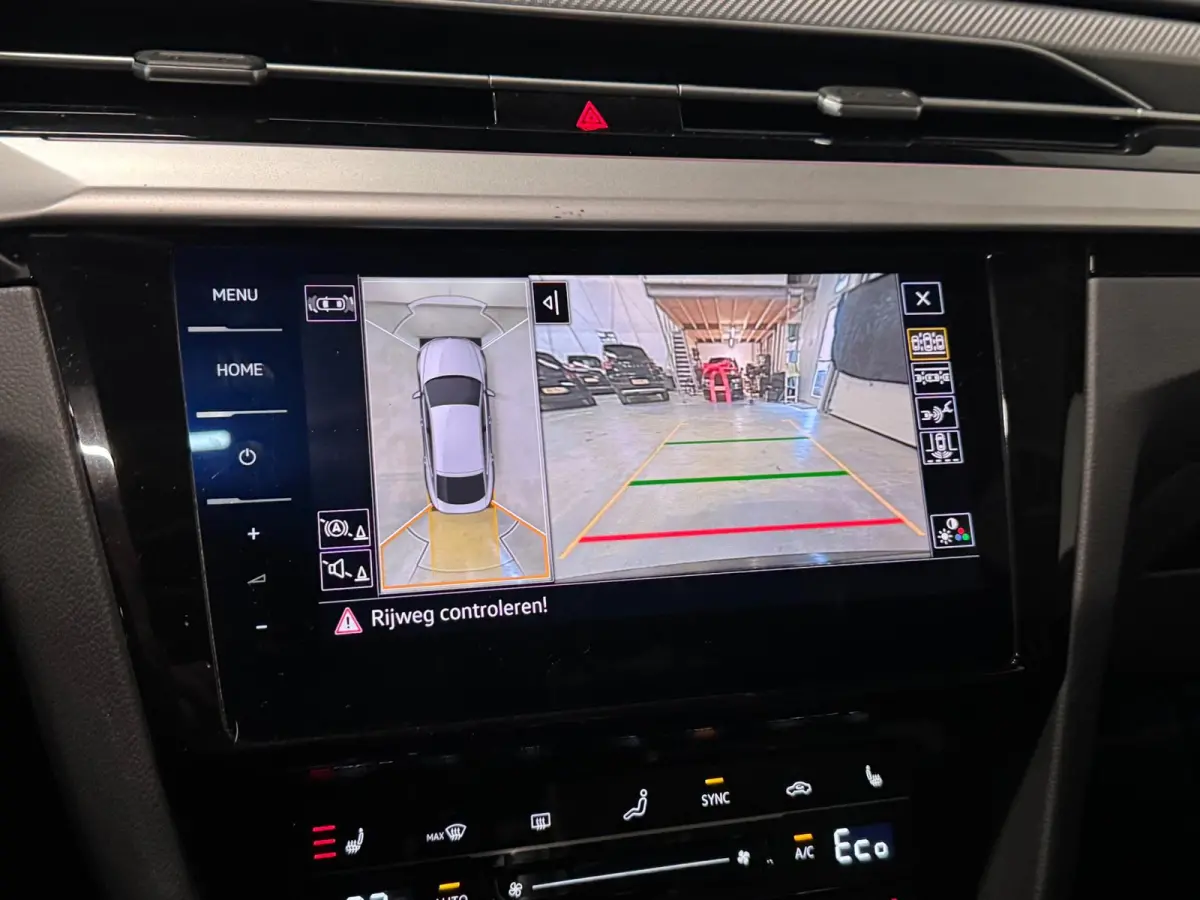 1.4 TSI eHybrid R-Line | PANO | TREKHAAK | HUD | 360 CAMERA | STOELMASSAGE