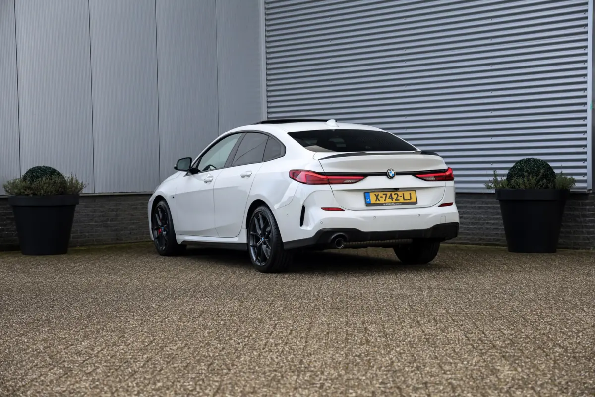 218i M-Sport Pro NAP|Pano|ACC|Cam|Keyless
