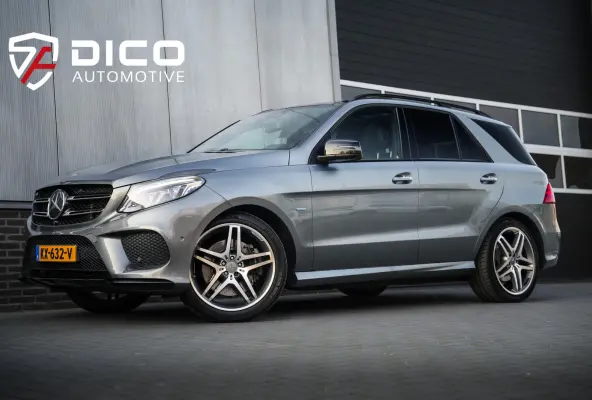 500 e 449 pk 4MATIC AMG Sport Edition / NL-Auto/ Dealer.Ond/ Pano-Dak/ Keyless/ Head-Up/ 360-Camera/ Harman&Kardon/ Adap.Cruise/ Carbon/ 21'' LMV