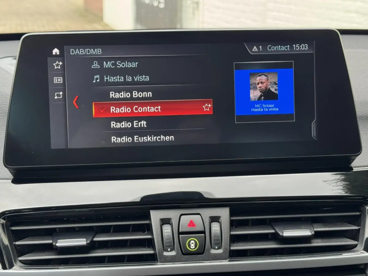 SDrive 1.8i High Executive Head Up display Climate Cruise Pano Leer Navi PDC voor en achter