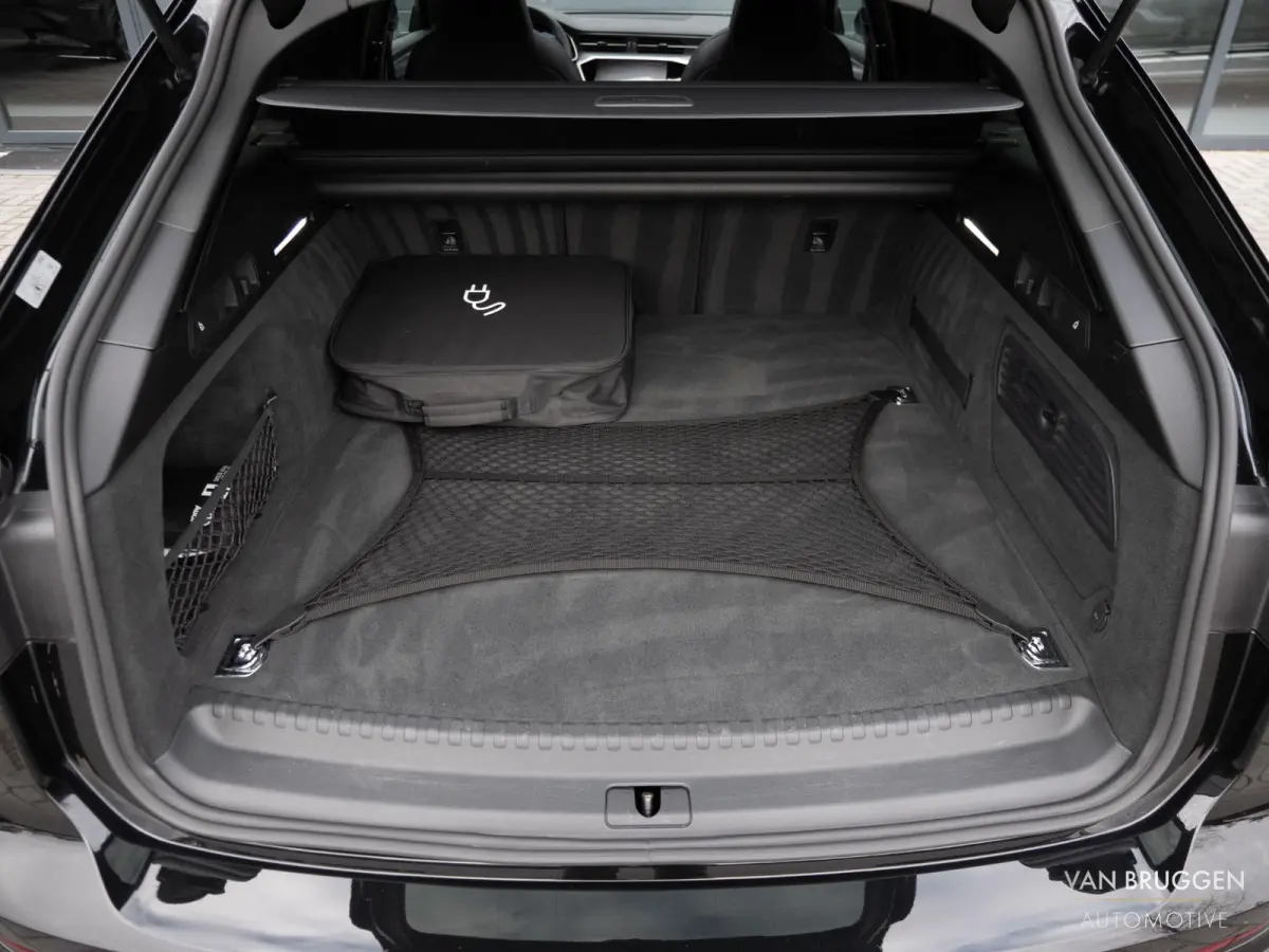 55 TFSI e quattro S-Line Pano RS-Stoelen 360 Head-up BTW