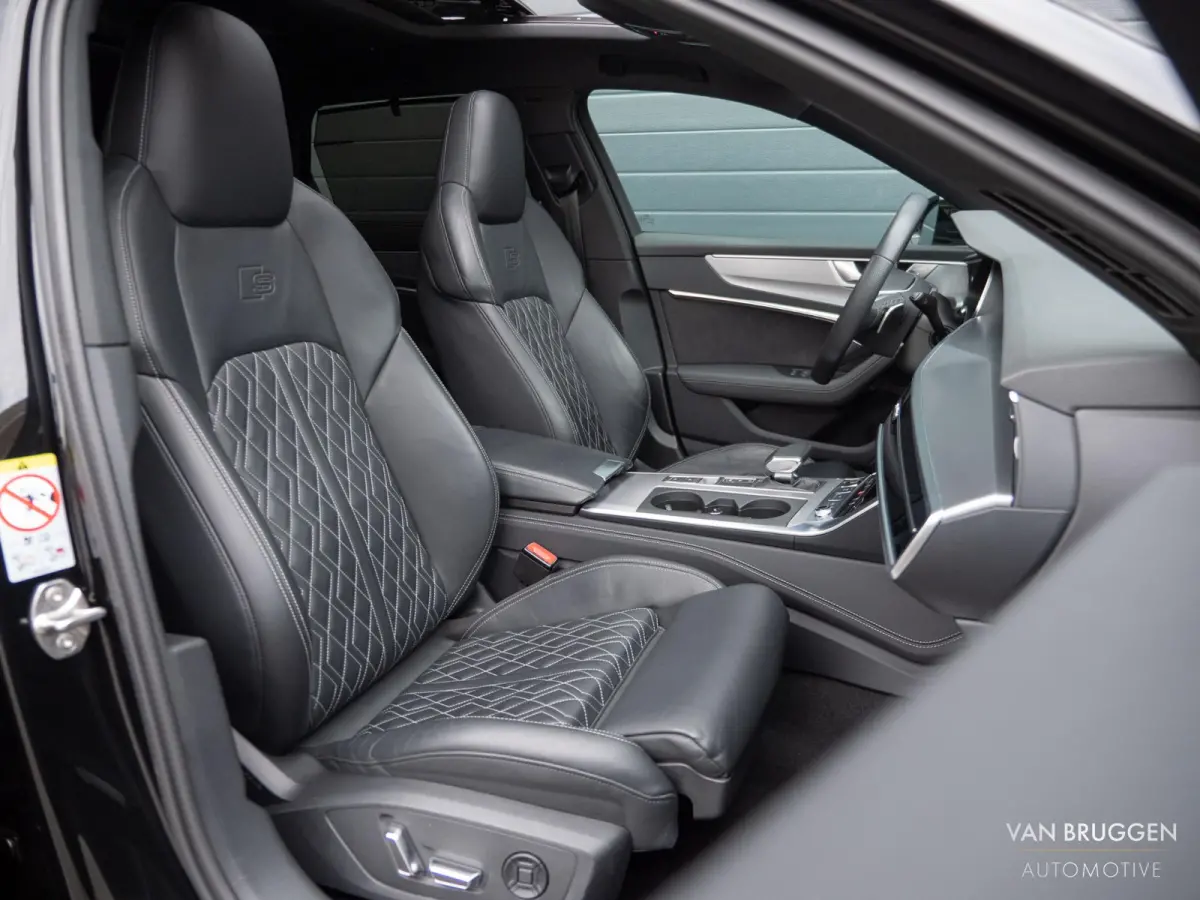 55 TFSI e quattro S-Line Pano RS-Stoelen 360 Head-up BTW