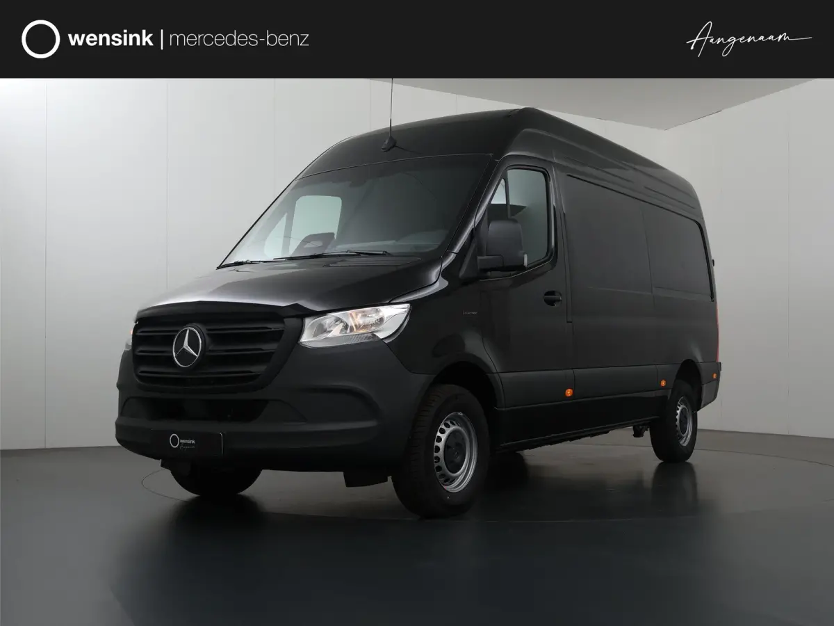 414 GB L2 H2 PRO | 81 kWh | 4250 GVW | 2000 KG Trekhaak | Cruise-Controle | MBUX | Achteruitrijcamera | DC laden 115 kW |  Smartphone integratie pakket |