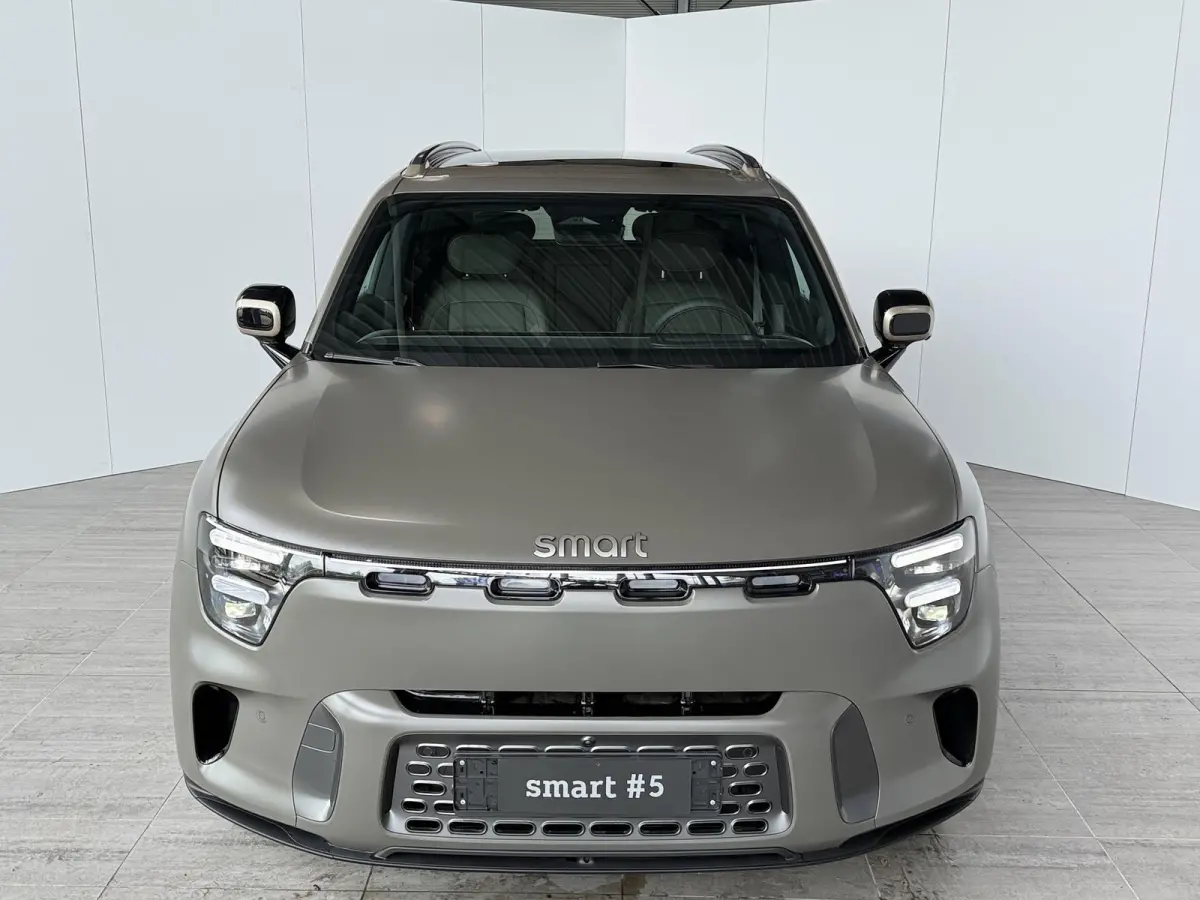 Summit Edition 100 kWh | 4x4 | 588 pk | Trekhaak 1600 kg | stoel- & stuurwielverwarming | Warmtepomp | Drive Pilot | 360-camera | Head-Up Display | 3e display |
