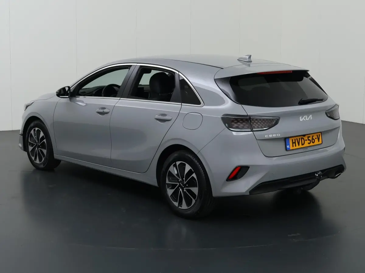1.0 T-GDi Design Edition | Trekhaak | JBL | Stoelverwarming | Parkeersensoren | LED Koplampen | Dodehoekassistentie  | Adaptieve cruise control | Stuurwiel verwarmd |