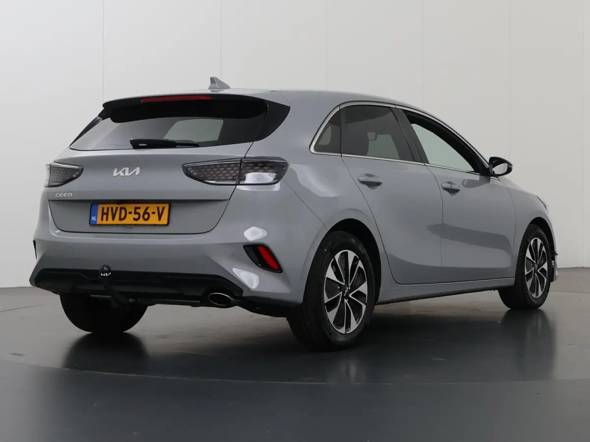 1.0 T-GDi Design Edition | Trekhaak | JBL | Stoelverwarming | Parkeersensoren | LED Koplampen | Dodehoekassistentie  | Adaptieve cruise control | Stuurwiel verwarmd |